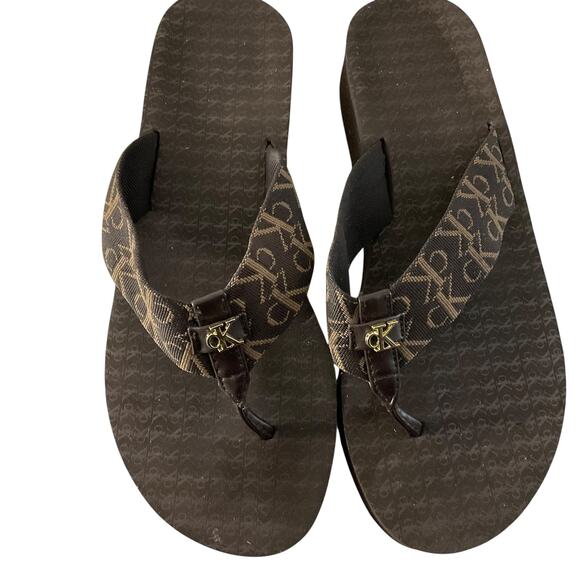 Calvin Klein Platform Flip Flop Shoes Womens Size 8M Brown Monogram CK Sandals - Picture 3 of 8